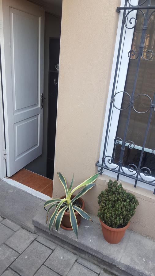 Ferienwohnung Vazi Tbilisi Exterior foto